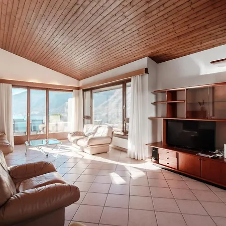 Miralago By Quokka 360 - Flat In The Gulf Of Appartement Melano